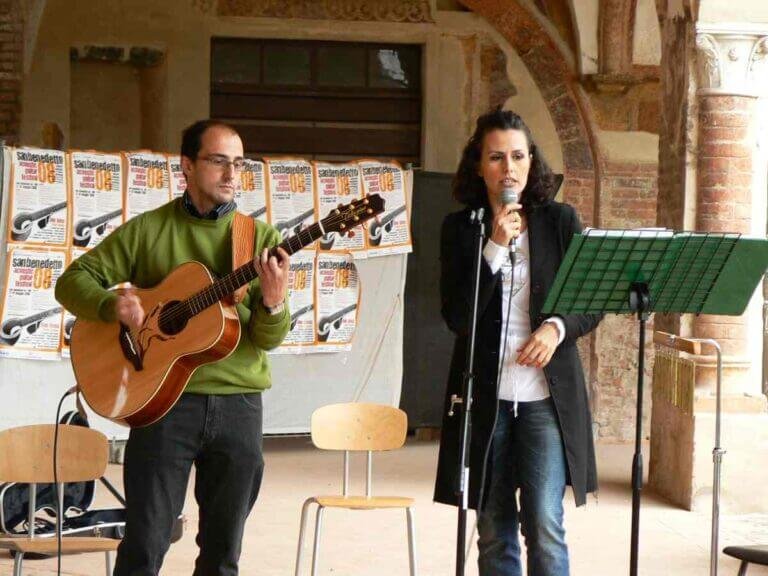 Duo chitarra e voce al Sanbenedettofestival